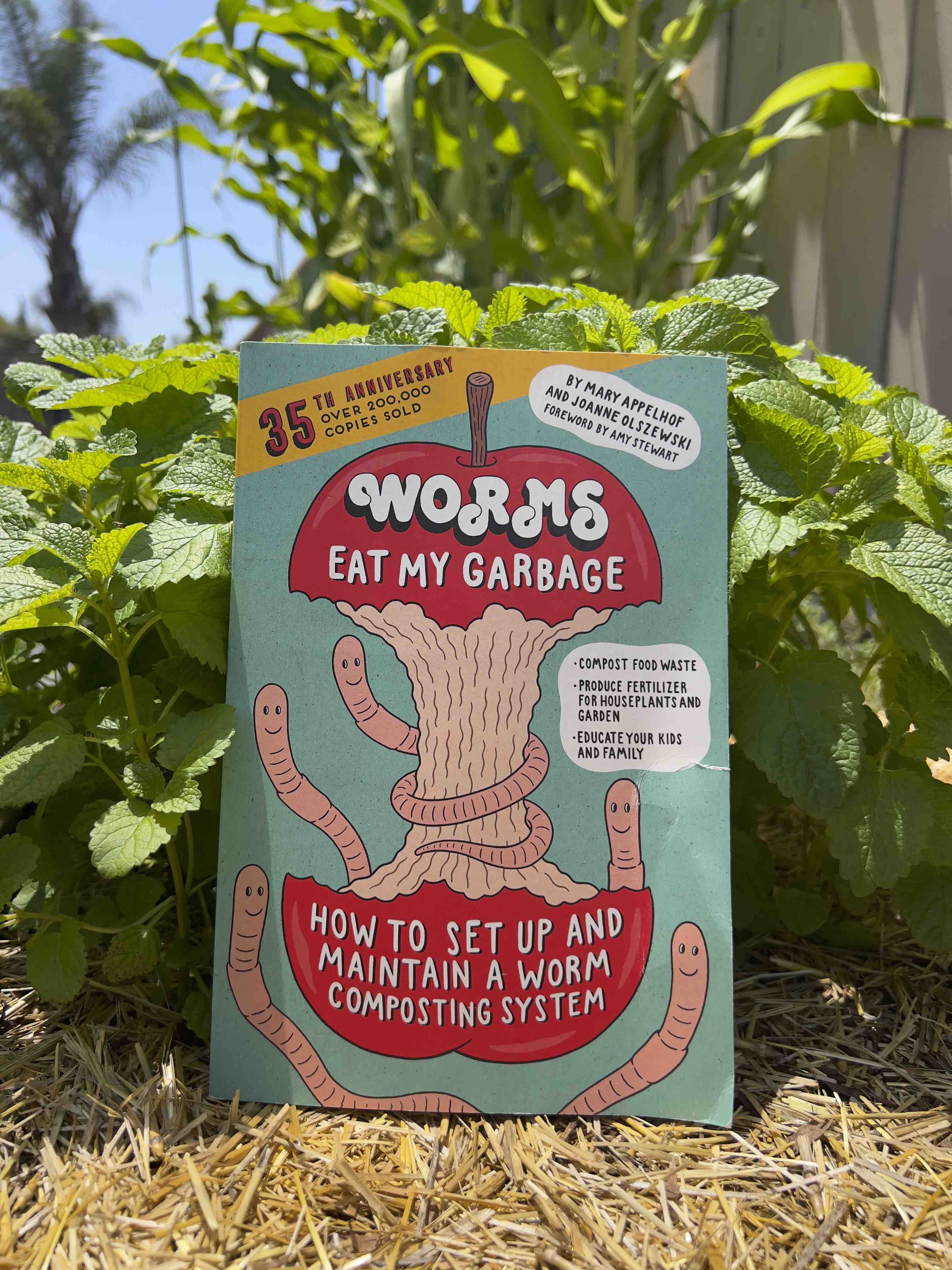 Worms Eat My Garbage, 35th Anniversary Edition Meme's Worms